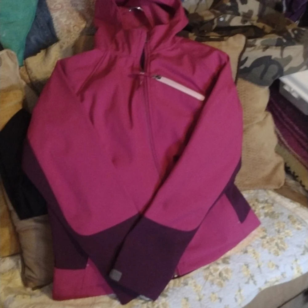 Free Tech active softshell jacket - Picture 1 of 3